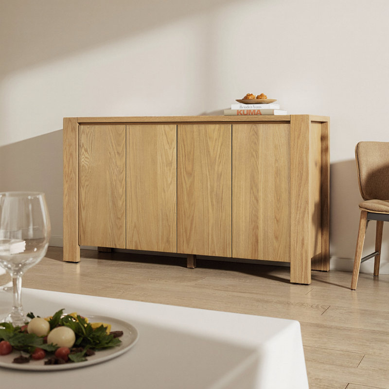 Buffet en bois massif de style campagnard avec porte-bouteilles