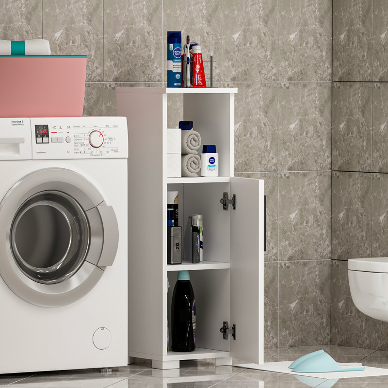 Lisamaria 96.6cm Kitchen Pantry