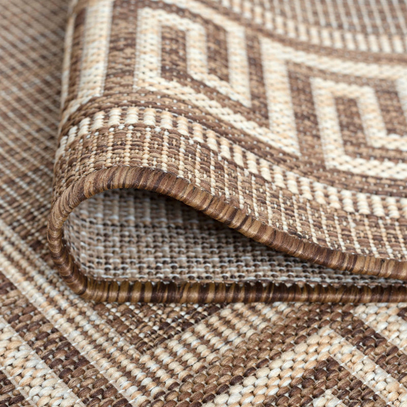 Tapis brun / crème à imprimé animal, Rond 5 pi 3 po