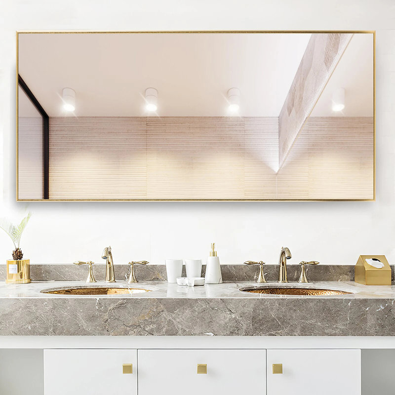 Miroir suspendu Kinkaid, Or, 71 po x 34 po