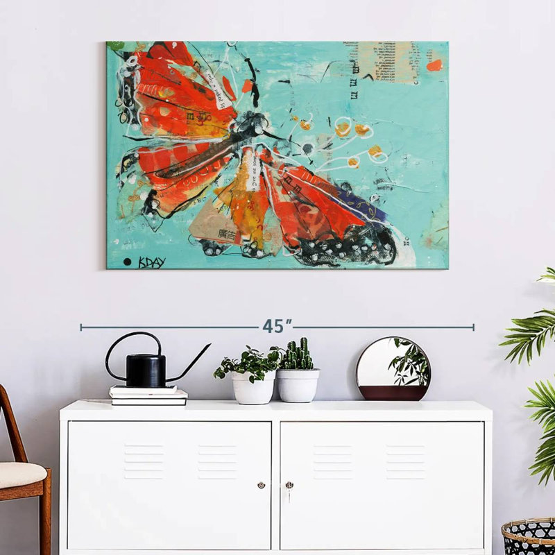 Monarch II, 26" H x 39" W