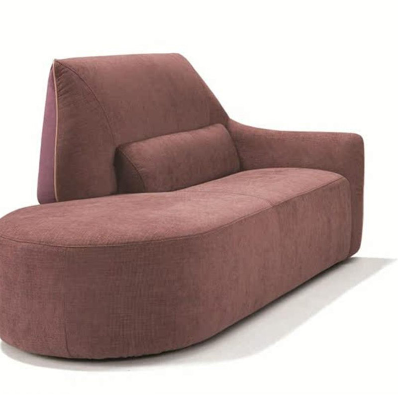 Chaise longue élégante et moderne, Orienté à droite