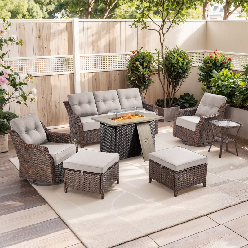 Ensemble de conversation d'extérieur en osier d'extérieur 7 pièces Elona avec glissières, repose-pieds et table d'appoint pour patio
