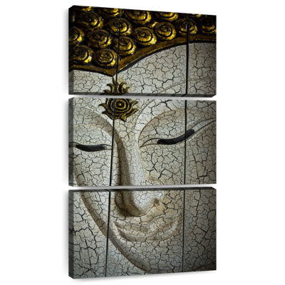 Visage de bouddha intemporel