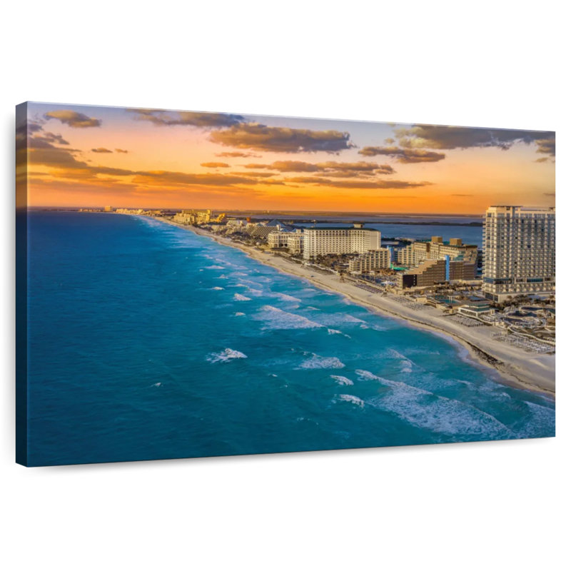Gillard Cancun Seaside Town