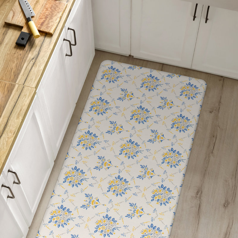 Coussin confort floral Fiona 20 po x 41 po, Tapis de couloir 1 pi 8 po x 3 pi 5 po