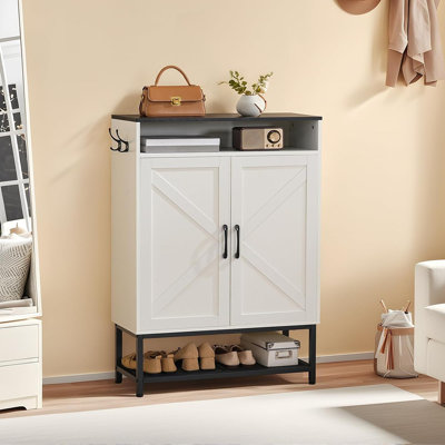 Armoire de rangement à chaussures à 6 niveaux avec portes et tablettes Farmhouse, étagère à chaussures autoportante étroite et cachée pour entrée, blanc et noir