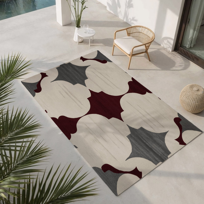Angular Elegance Indoor And Outdoor Area Rug, Rectangle 4' x 6'