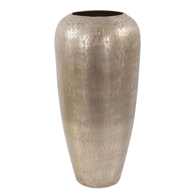Grand vase torpille gravé, H 16 po x l 8 po x P 8 po, Doré