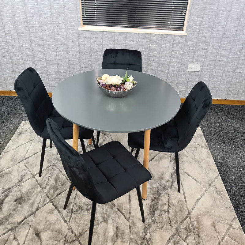 Gordin 4 - Person Dining Set, Black, Grey