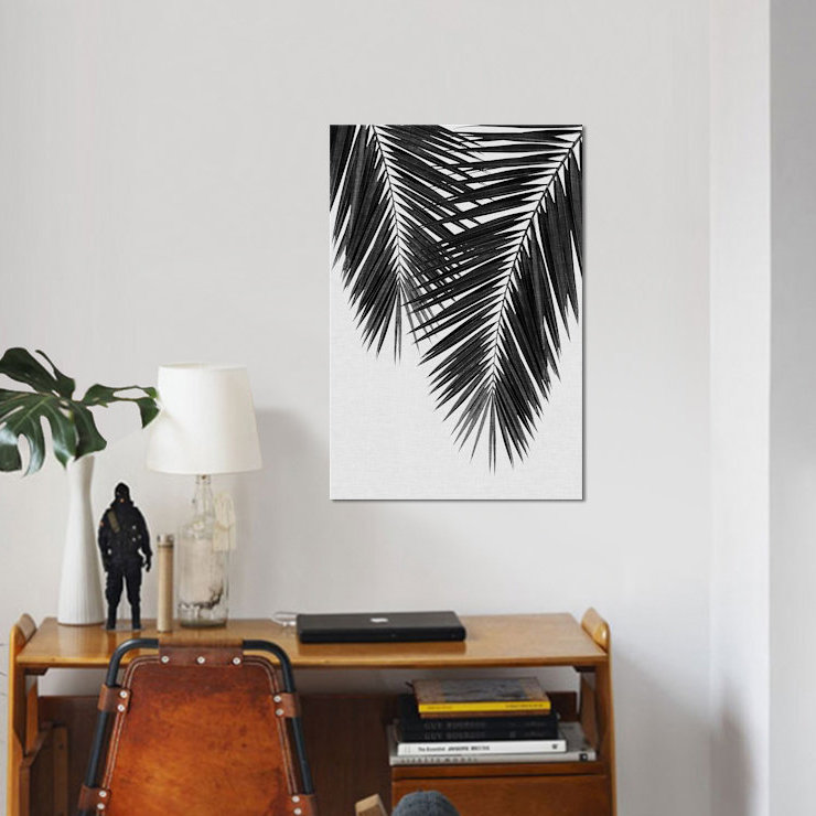 «Palm Leaf II B&W» par Orara Studio - Impression sur toile tendue sur châssis, H 12 po x l 8 po x P 0,75 po, Toile tendue
