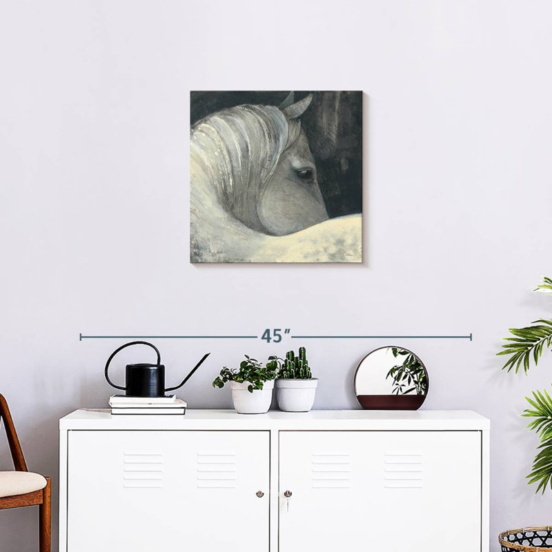 Brampt Bijou, 20" H x 20" W