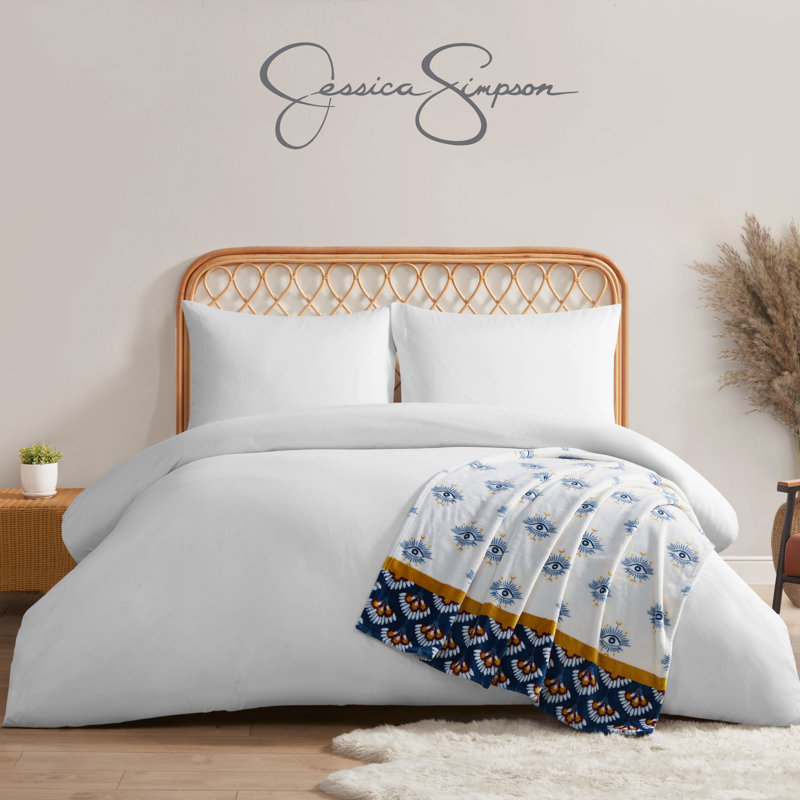 Jessica Simpson Plush Throw Blanket, Blue