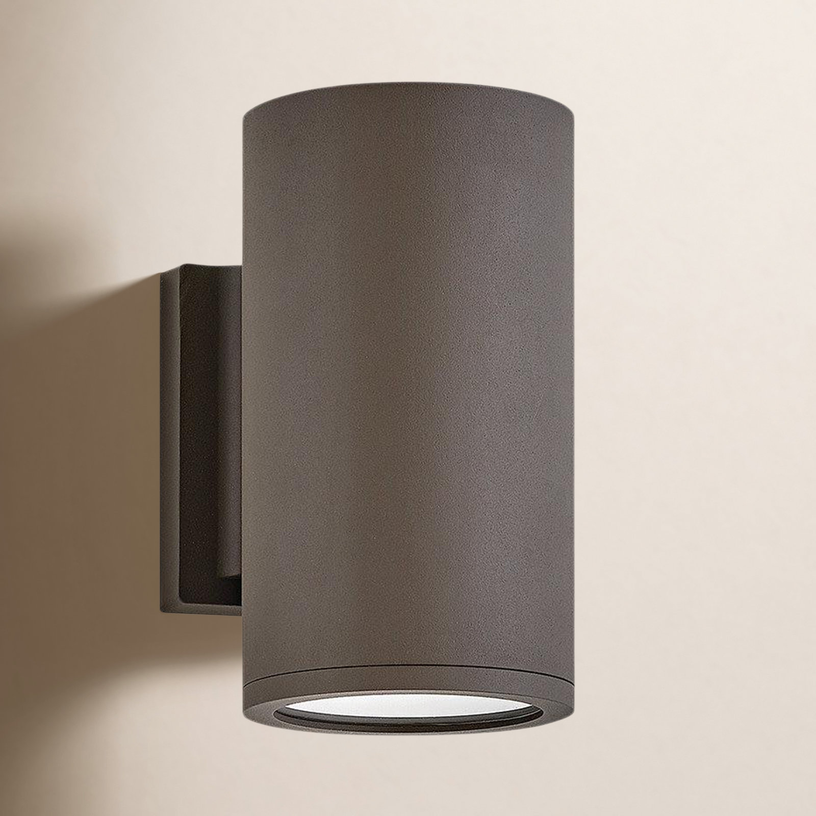 Hinkley Silo 1-Light Outdoor Armed Sconce, Architectural Bronze