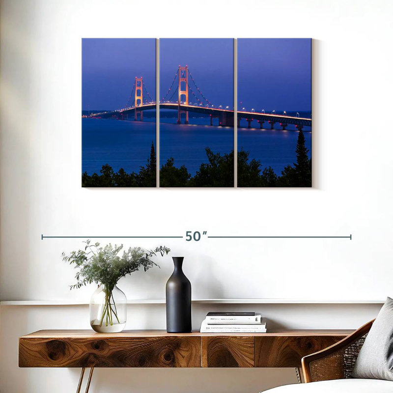 Lilie Mighty Mac Twilight, 24" H x 38" W