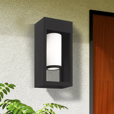 Saramarie Wall Light