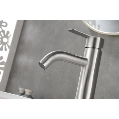 Stainless Steel Bathroom Vanity Tap - Modern, Single Handle, Brushed Nickel, Convenient Installation & Water Control Feature Sink Faucet Modern Appearance, Simple Procession