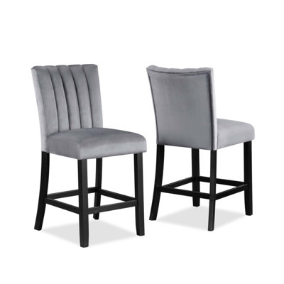 Chaises en velours 2pc