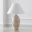 Lampe de table en travertin Kountz