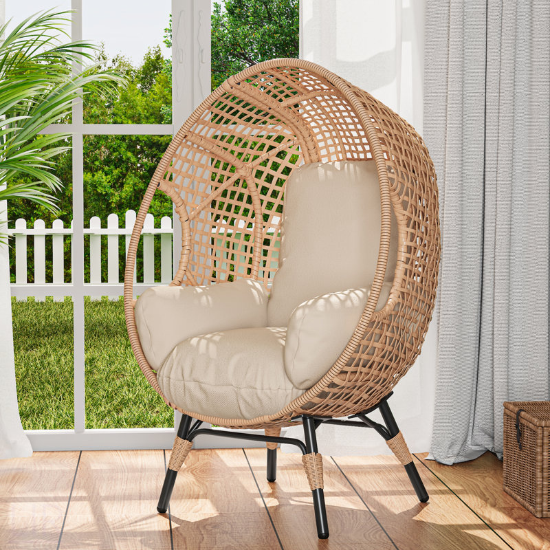 Élégant fauteuil à œufs suspendu à dossier arqué, balançoire de patio d'une capacité de 400 lb avec coussin de 8 pouces, chaise d'extérieur en rotin PE pour salon de jardin, chaise