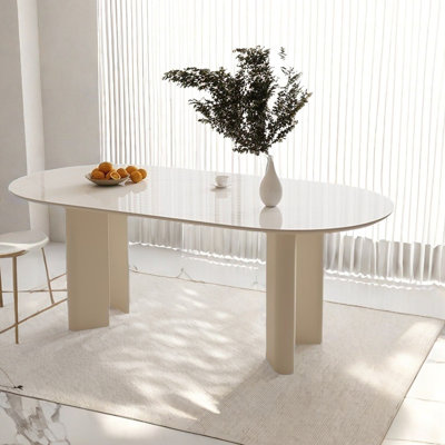 Table de salle à manger blanche