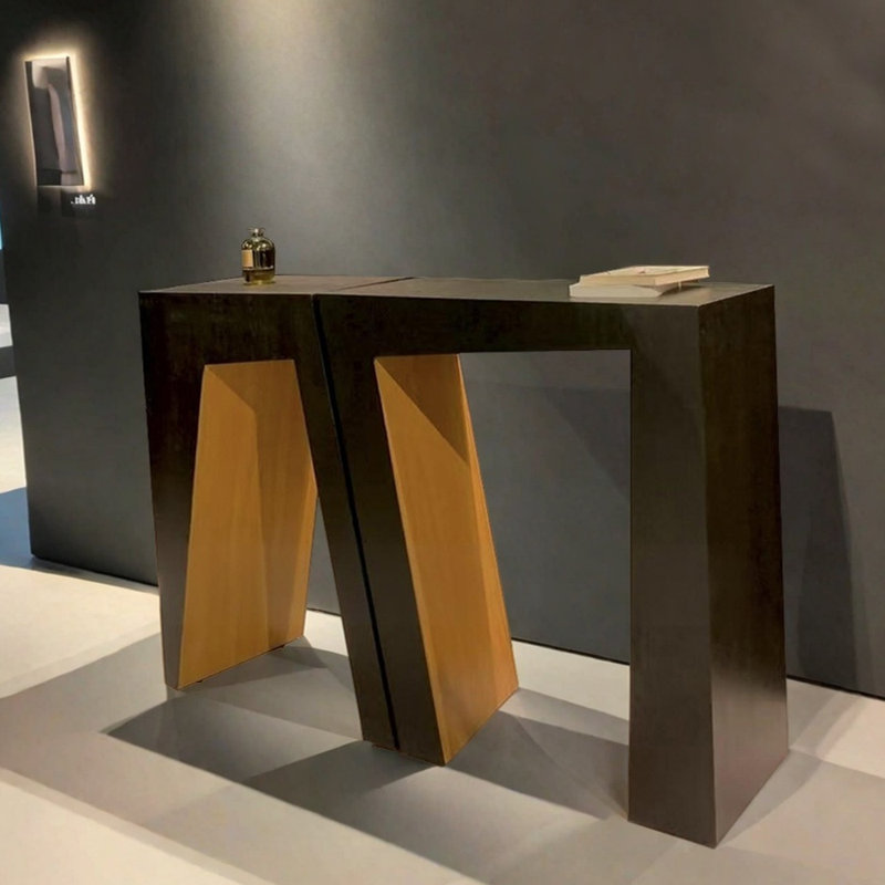 Console Mid-Century, 29.5" H x 39.4" W x 13.8" D