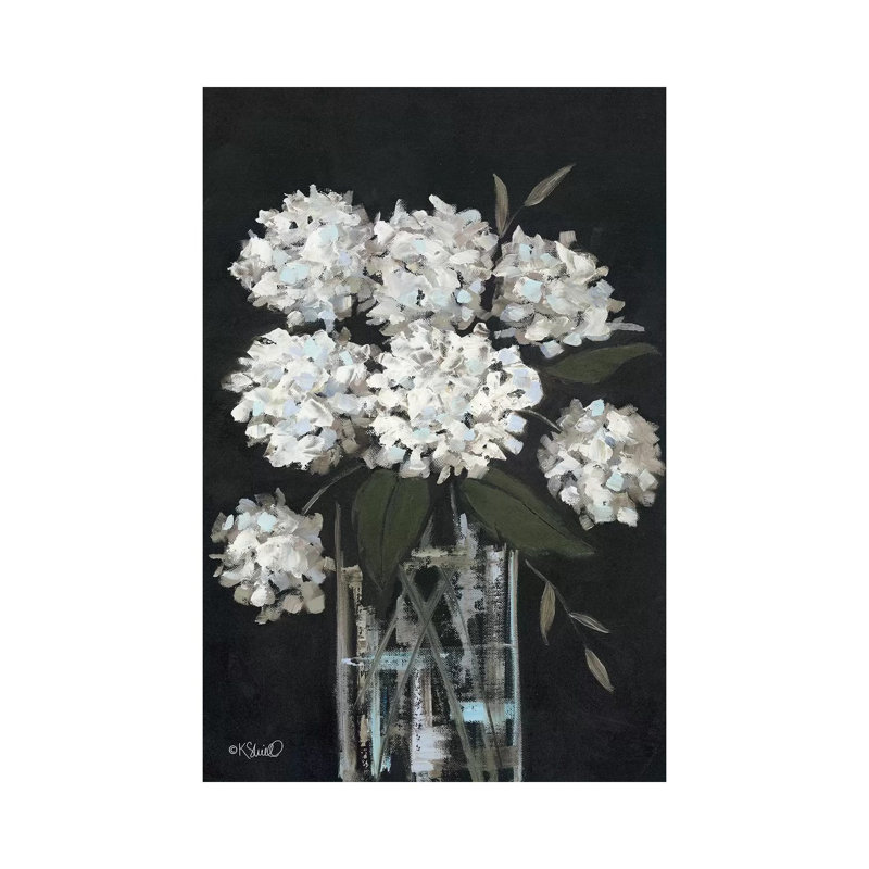 «White Hydrangeas I» par Kate Sherrill - peinture sur toile tendue, H 26 po x l 18 po x 1,5 po