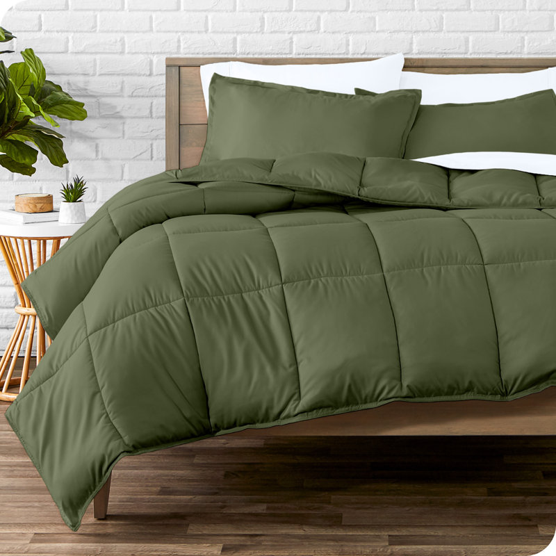Modern & Contemporary Comforter, Green/White, Twin Comforter + Pillowcases