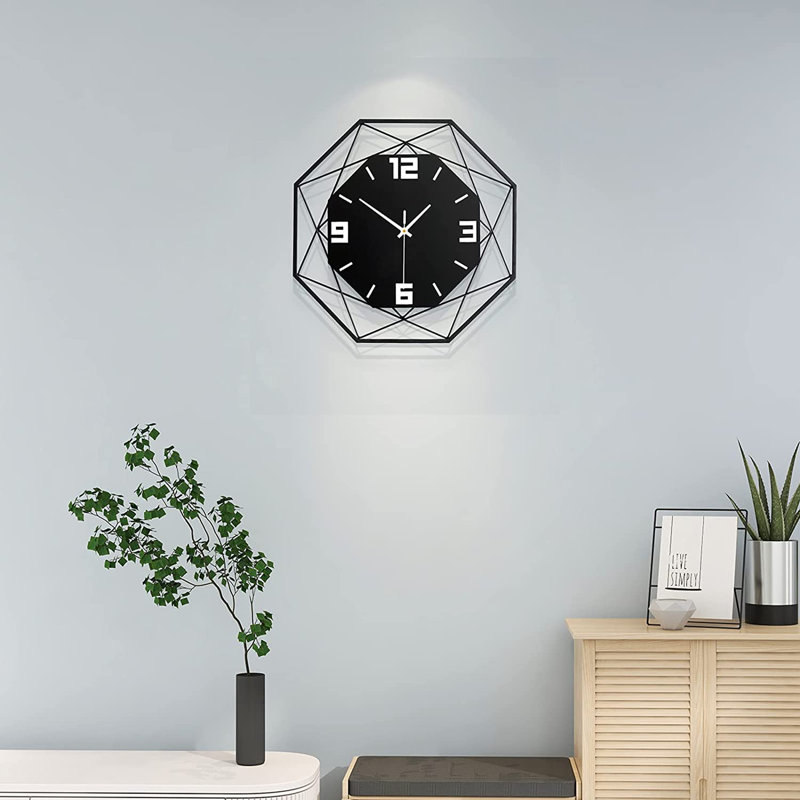 Jalayia Metal Wall Clock