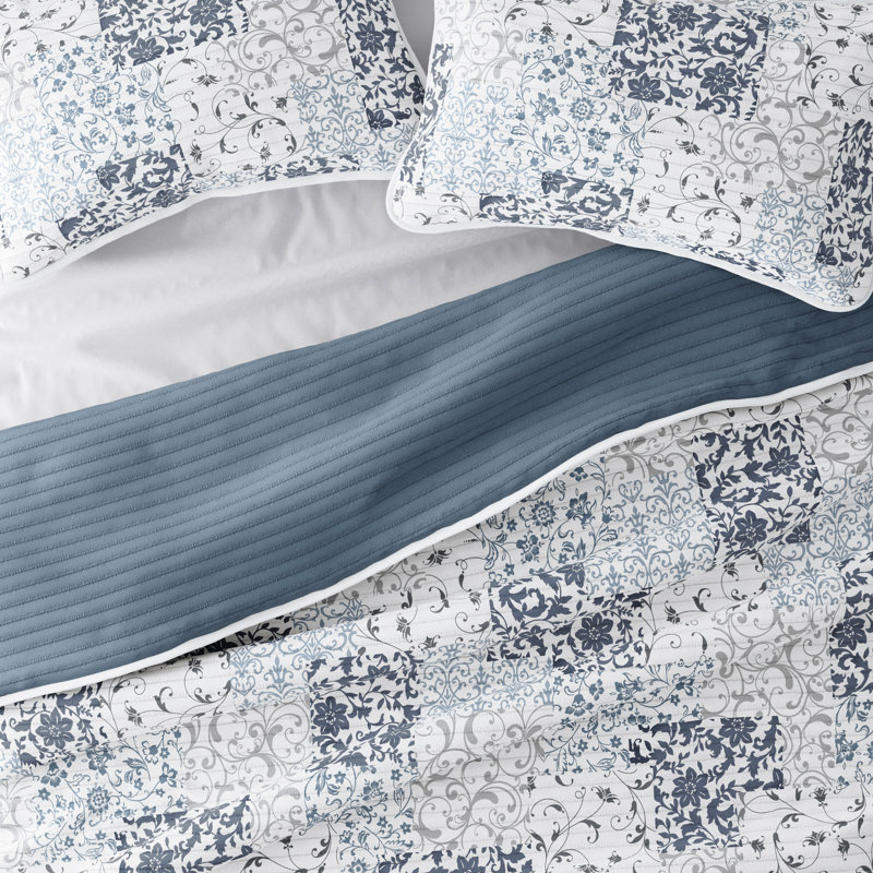 Dusk Blue Twin Reversible Microfiber Quilt Set with Shams