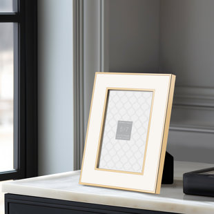 White Metal Picture Frame