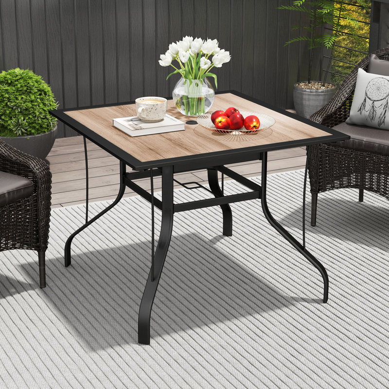 Table de salle à manger carrée 36 "x 36" x 28 "avec trou pour parasol