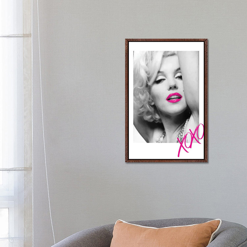 Marilyn Monroe Pink XOXO - Print on Canvas, 66.04 cm H x 45.72 cm W, Brown Framed
