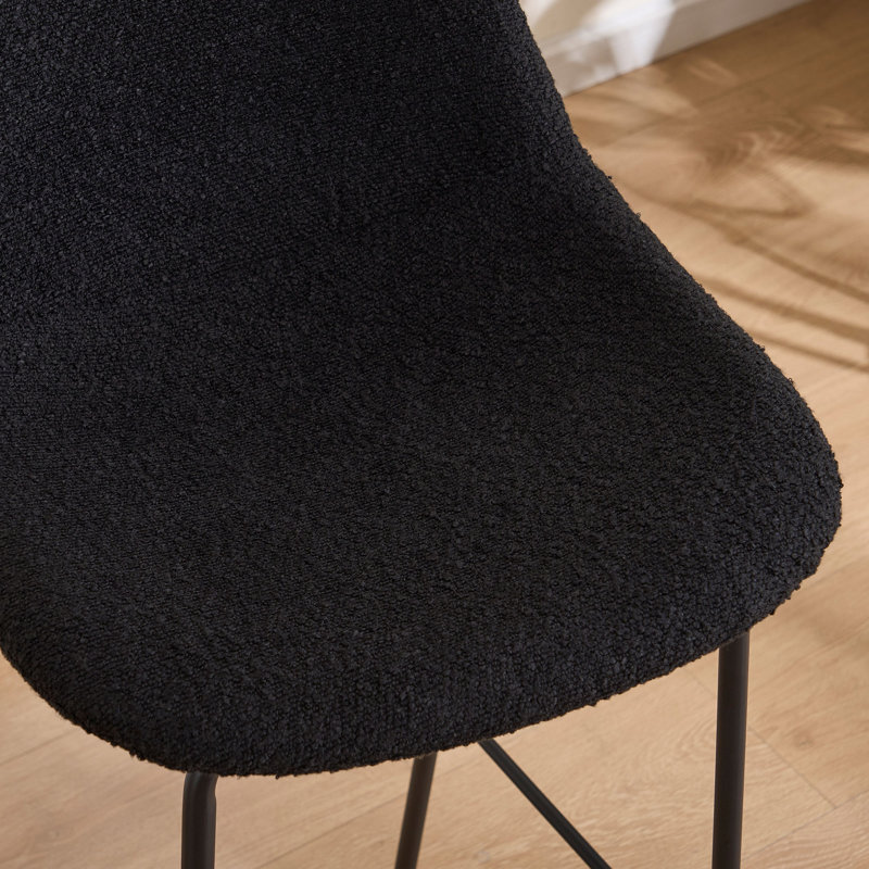 Hauteur de comptoir moderne Kavi avec coussin rembourré et pieds en métal, Bouclé noir