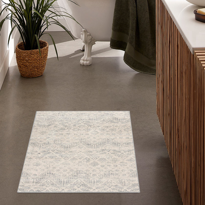 Rug Branch Liora 2' x 3' (2'3" x 3'3") Grey/Beige Damask Indoor Doormat Rug, Traditional, Low Pile, Stain-Resistant Entry Carpet - Front Door, Mudroom, Hallway and Kitchen