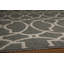 Tapis d'intérieur / extérieur gris tissé à la machine Yepez-570974878