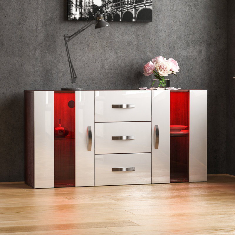 Daugherty 135cm Sideboard, Walnut/White