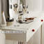 Meuble-lavabo 31,50 po de style crème en acier au carbone blanc avec tabouret de maquillage et miroir