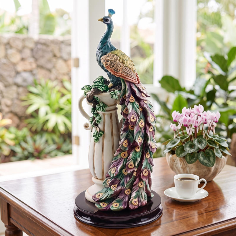 Figurine Floreat The Peacock's Sanctuary