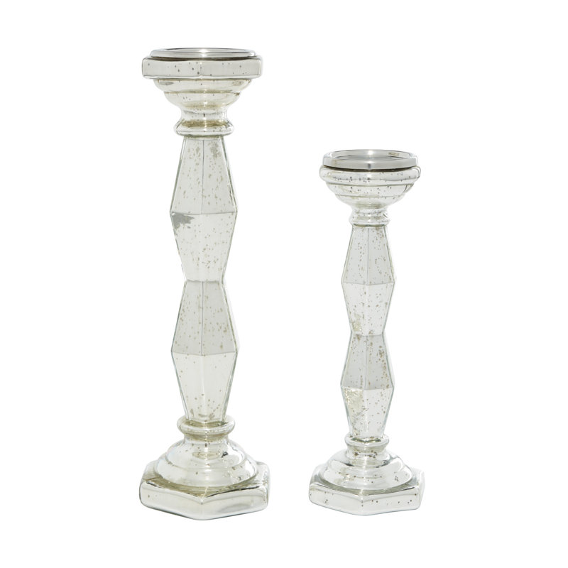 Ensemble de porte-bougie en verre