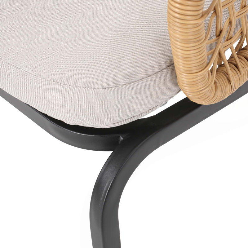 Caractéristique de salon unique, chaise d'appoint distinctive