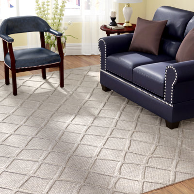 Brentwood Geometric Handmade Wool Area Rug