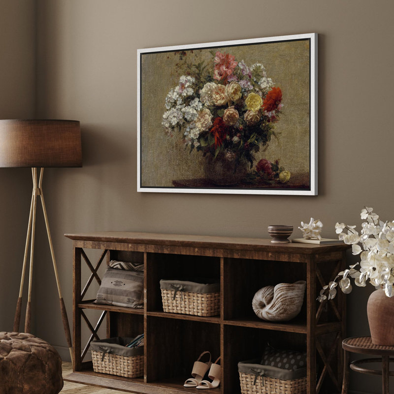 Élégance florale classique avec bouquet de roses et d'hortensias, campagne rustique française, H 36 po x l 24 po, Blanc
