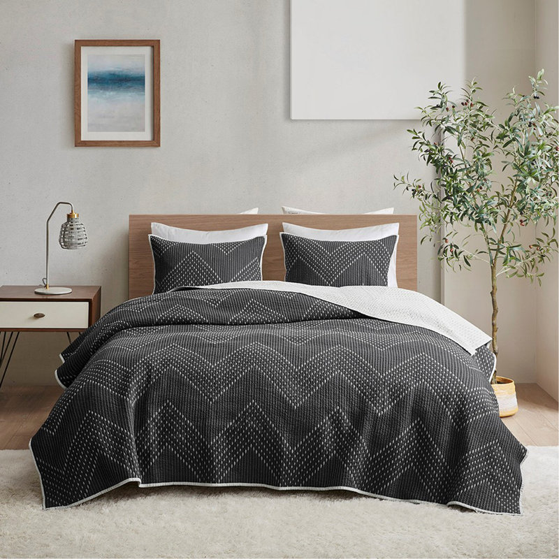 3 Piece Embroidered Cotton Quilt Set Black Full/Queen, Black, Full/Queen Quilt + 1 Sham 