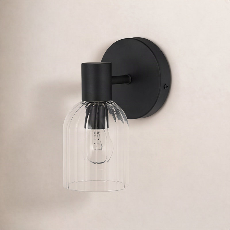 Garrett Armed Sconce, Matte Black