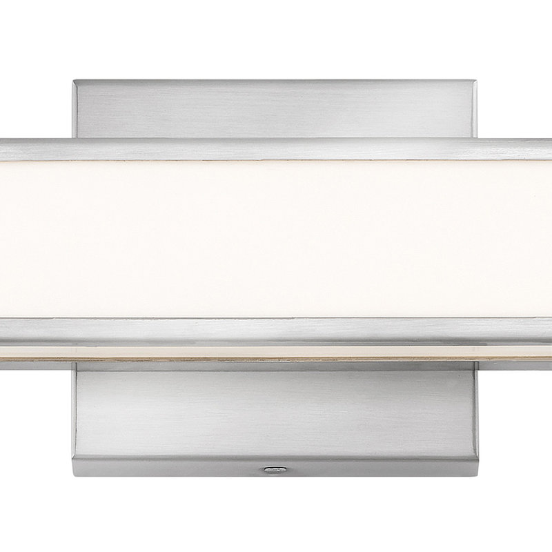 Barre d'éclairage intégrée pour meuble-lavabo à DEL 24 po Alto, Nickel brossé