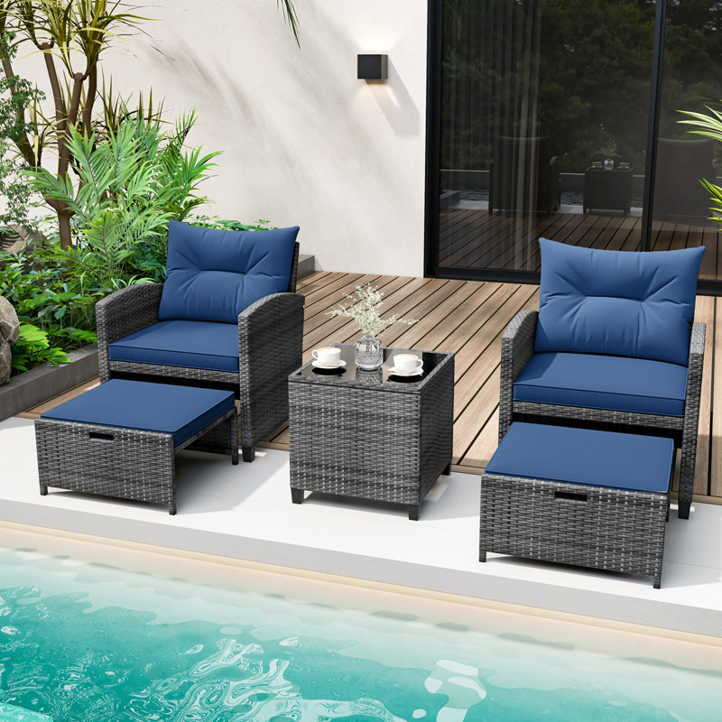 Ensemble de 5 meubles de patio en rotin avec 2 repose-pieds et table basse en verre trempé , Marine