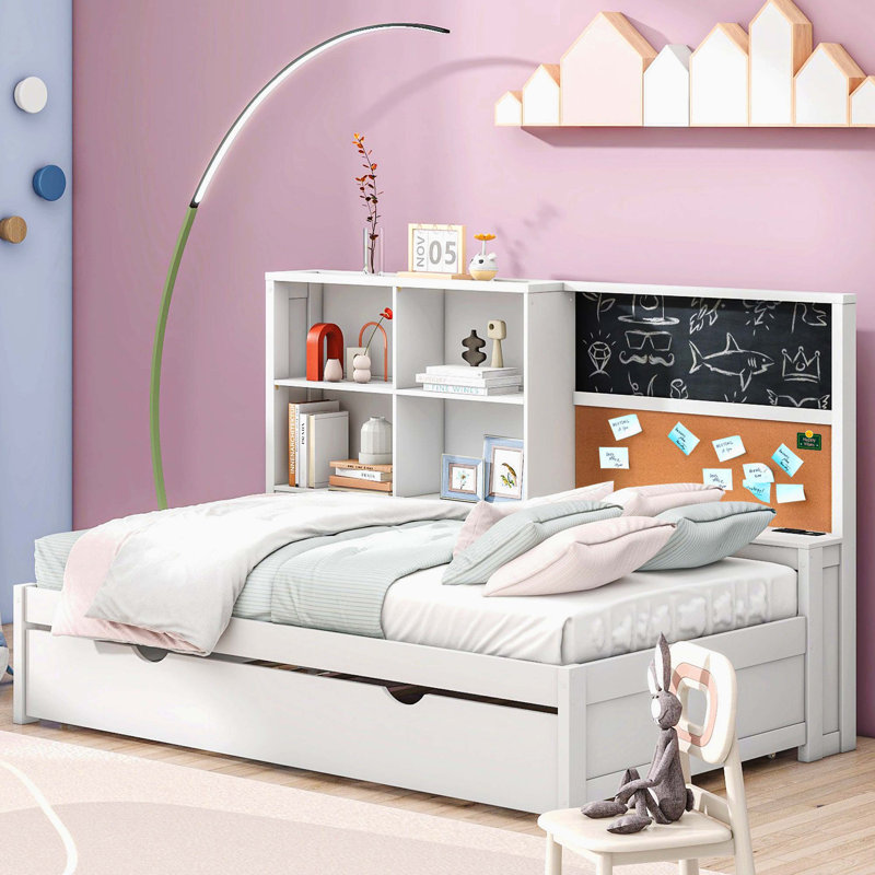 Lit de jour simple avec tablettes de rangement, tableau noir, tableau de liège, ports USB et lit gigogne simple, blanc