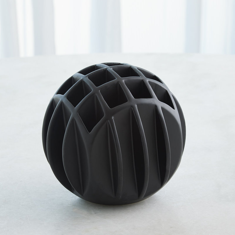 Bub Ball Vase-Matte Black-Lg, 7" H x 7.25" W x 7.25 D