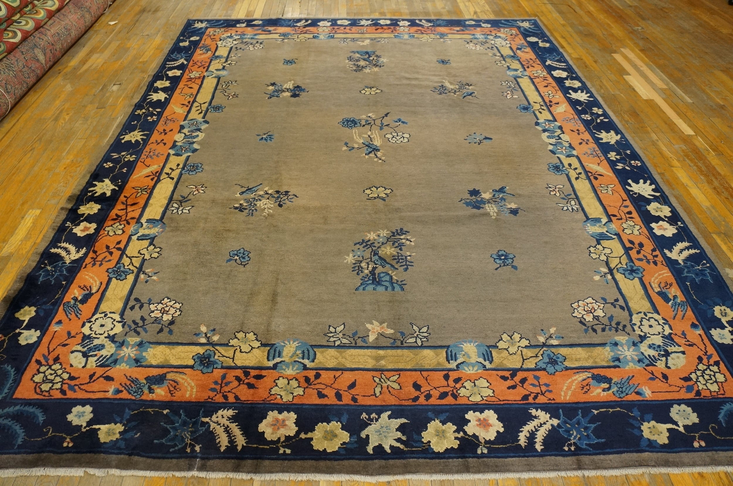 Peking Pattern The New England Collection Antique Gray Color Floral Pattern Chinese ...
